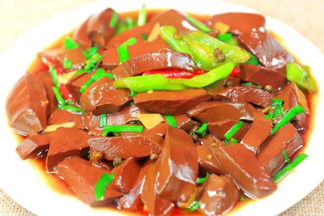 冬季女性养生食谱，冬季女性养生食谱有哪些（建议大家冬天多吃5样）