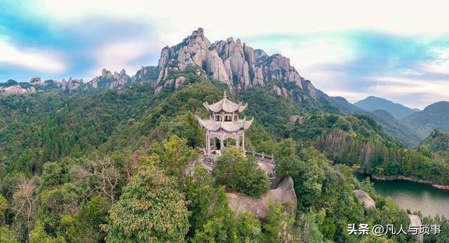 武夷山十大旅游景点排行榜，福建省最值得去的10个5A级旅游景点