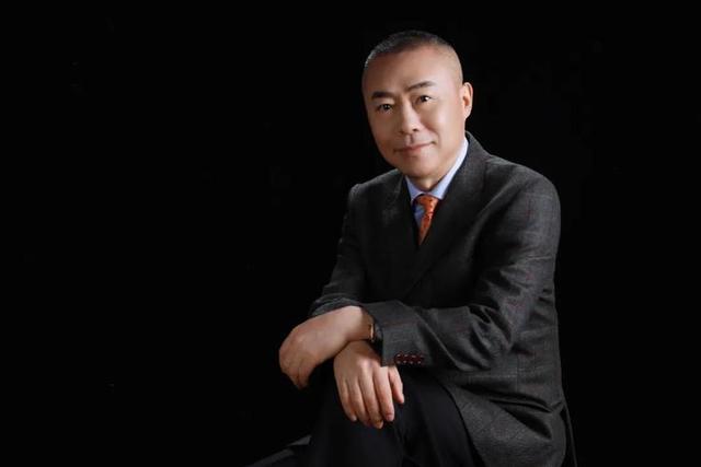 黄子韬家境被爆，黄子韬家境怎么样（曾被曝是富二代身价200亿）