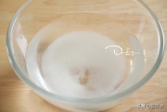 50斤大袋面粉怎么保存，50斤面粉用什么容器储存好（除了包子馒头还能做很多美食）