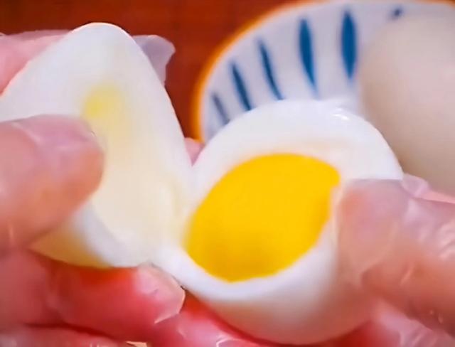 去除牙垢9个小妙招，怎样去掉牙齿上的黑垢（分享11个生活小妙招）