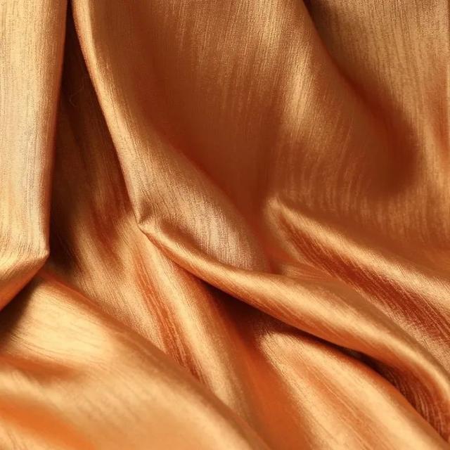 卧室窗帘的最佳颜色高档大气，卧室窗帘的最佳颜色高档大气图案（材质和质感的差异、不同的风格以及房间搭配入手）