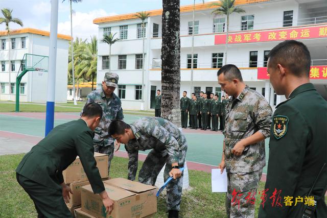 一个营有多少人，一个加强营有多少人（一个营里17人考上军校）