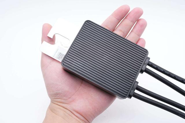 华为光伏逆变器，华为的光伏逆变器受不受禁令（拆解华为450W智能光伏优化器带你有全新了解）