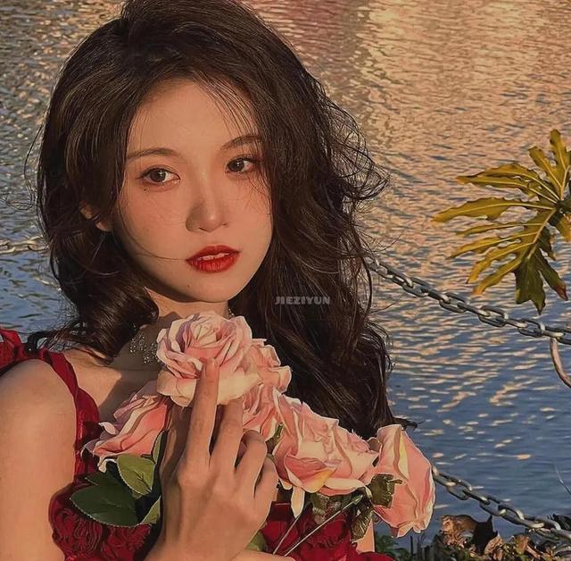 真人〖风格女头〗，微信头像，真人〖风格女头〗（真人头像，氛围感女头）