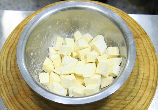 红薯要煮多久才熟，红薯切块煮多久能熟（喜欢吃红薯的有口福了）