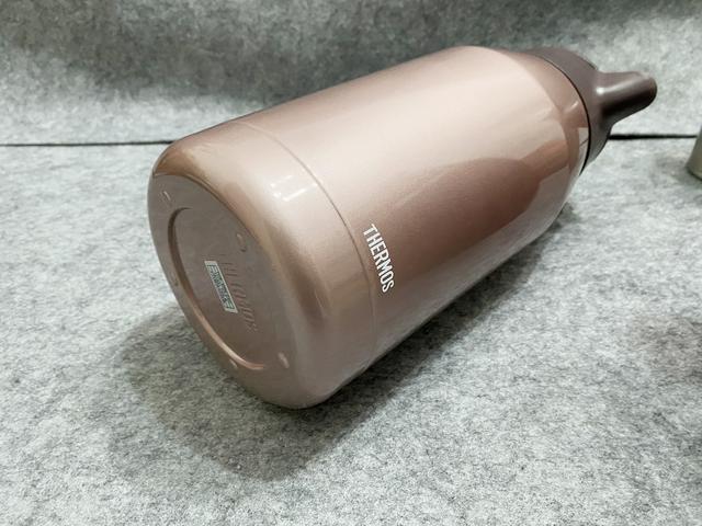 热水壶什么材质内胆比较好，热水壶哪种内胆好（保温壶玻璃内胆和不锈钢内胆哪个好）