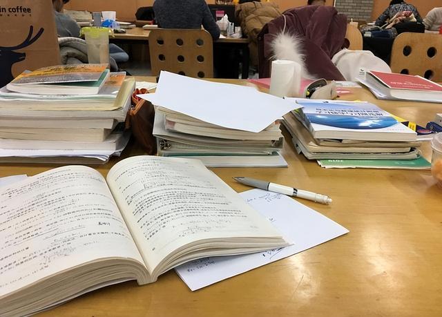 武汉大学占地面积，综合大学排名2022（考研被双非大学录取）