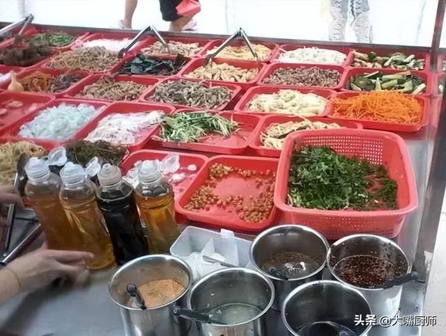 凉拌菜的调料配方，做凉拌菜要放的调料（用了4种“秘制调料”）