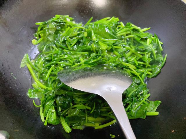 蔬菜营养价值排行，常见蔬菜营养价值排名（6种“蔬菜冠军”）