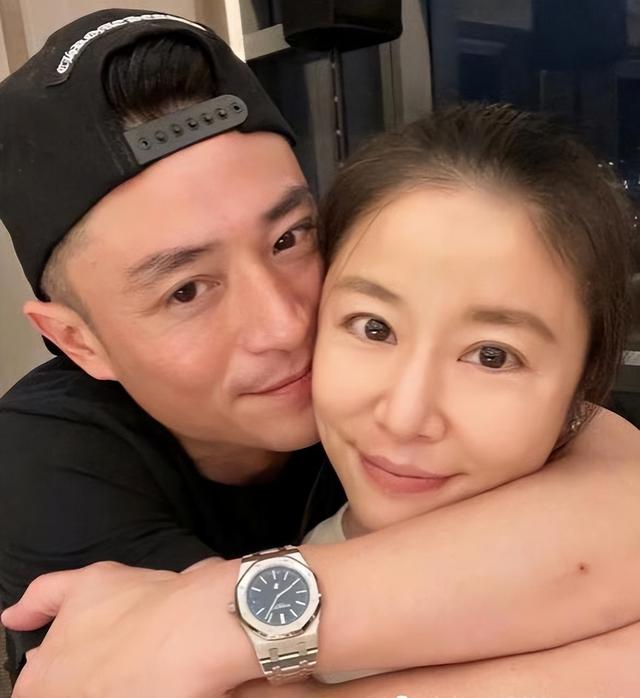 孙骁骁结婚了吗，孙骁骁跟李响结婚了吗（37岁孙骁骁和李响分手6年后）