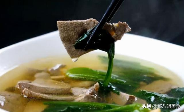 猪肝汤如何做，猪肝汤如何做（教你正确的处理方法）