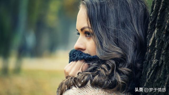 怎么开导别人放下一段感情，如何劝别人走出一段感情（如果你的朋友占其中一条）