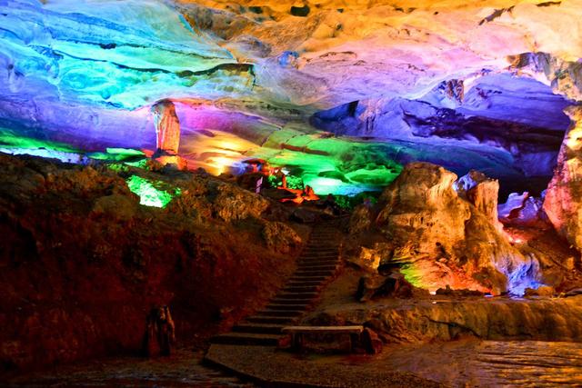 贵阳旅游景点大全，贵阳旅游景点大全必去处地图（贵州贵阳不可错过的七大景点）