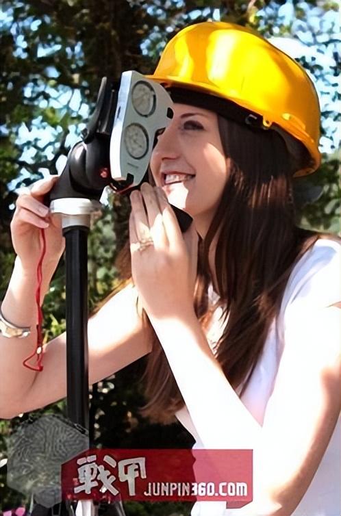 指北针和指南针的区别，指北针的使用方法图解（藏在《终极名单》里的三角函数神器——Suunto）