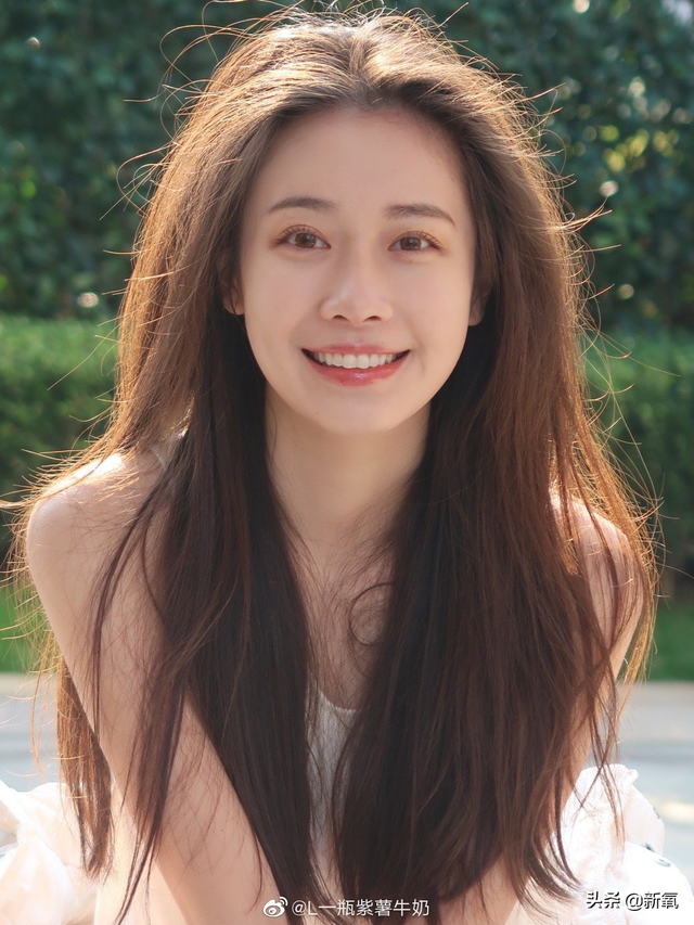 个性妩媚头像女，一点小性感 一点小妩媚微信（随便一张都是会被美少女们拿来做头像的程度）