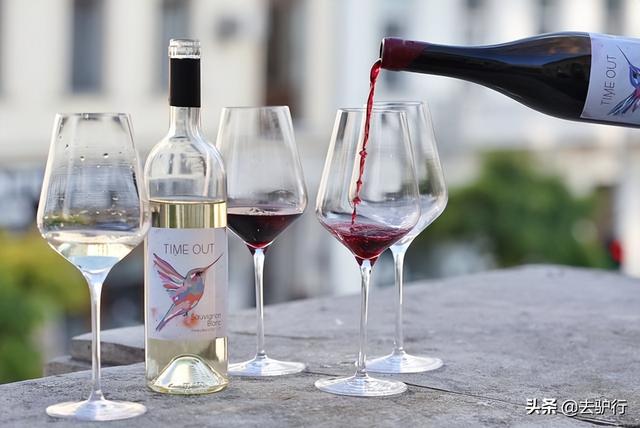 红酒做菜有哪些菜，过期红酒的10个小妙用（用红酒烧菜太奢侈浪费）