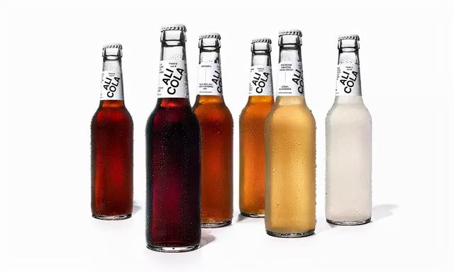 康师傅logo，康师傅是谁（新设计竟然没有包装，一丝不挂）