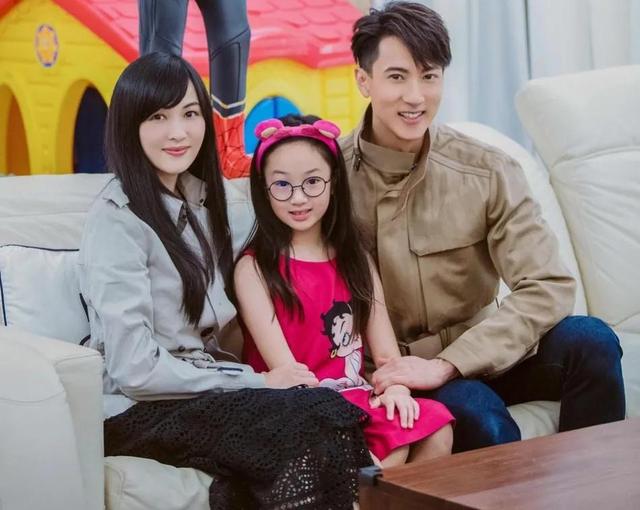 吴尊林丽莹综艺节目(吴尊爱妻林丽莹:明明身出贵族)-三星百科