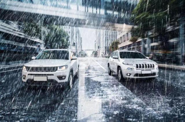 科目三考试下雨的好处，科目三考试下雨怎么办（隔三差五的下雨，有必要洗车吗）