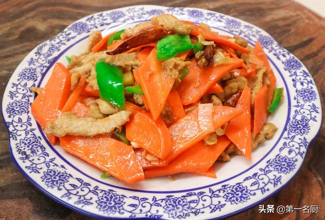 家常小炒五花肉的做法，小炒五花肉的家常做法（软嫩如豆腐）