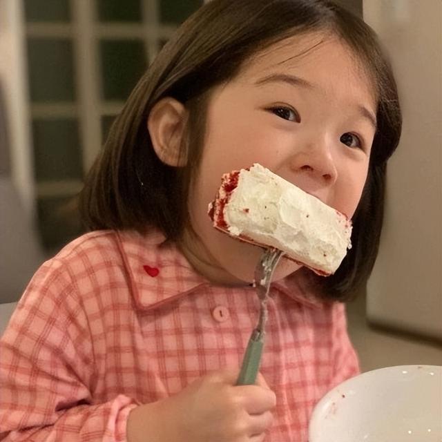 萌小孩搞怪头像微信，萌小孩搞怪头像（萌娃可爱搞笑怪诞头像合集）