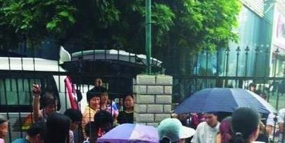 最美女乞丐，史上最美女乞丐（女流浪汉在深圳街头流浪）