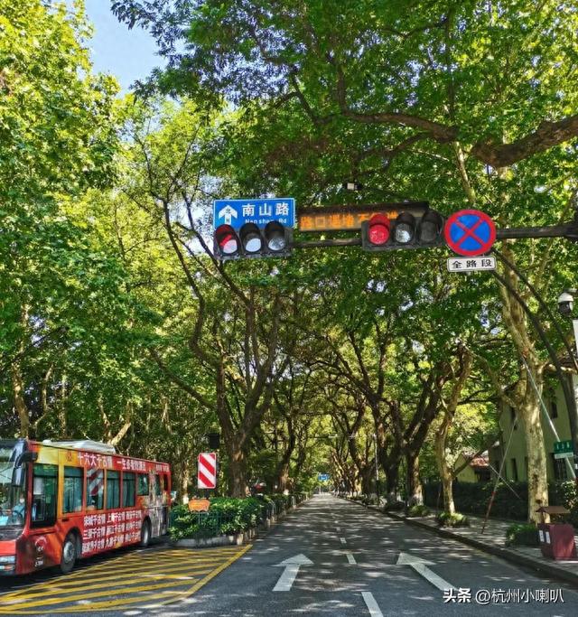 跨越千年时空之约！杭州南山路，可享烟雨入江南！