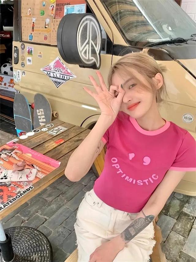 12岁女生照片，十二：可爱小清新女生头像微信（小清新女生头像）