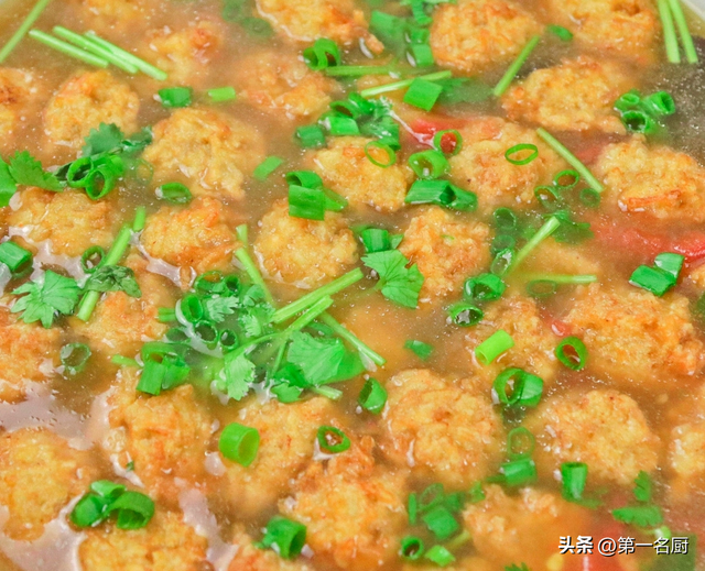 猪肉丸子汤的做法，豆腐猪肉丸子汤的做法（分享4道丸子汤）