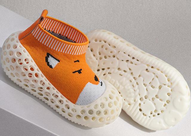 鞋类设计理论，如何成为一名球鞋设计师（SCRAT3D丨她用3D打印探索鞋类设计的未来--张淑琴）