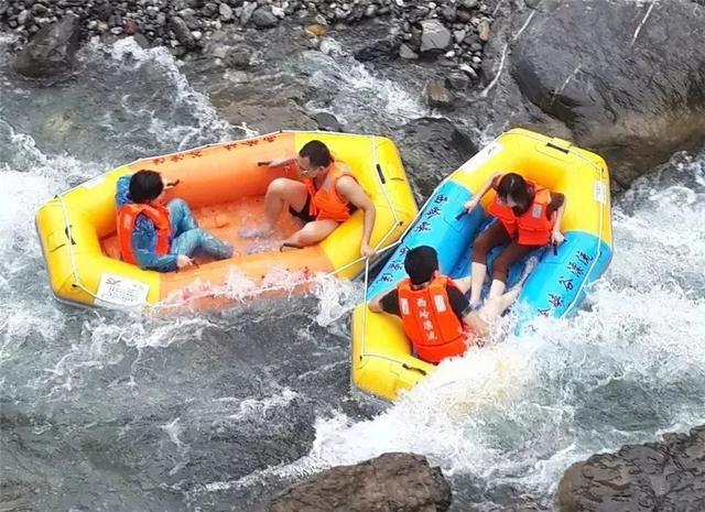 附近游泳馆在哪里最近，天通苑附近哪里有游泳馆（穿丛林越峡谷，比空调屋还凉快）