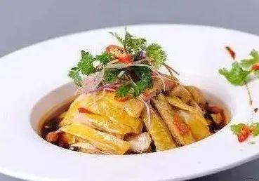 川味红烧肥肠怎么做，川味红烧肥肠的家常做法大全（这些做法值得大家参考）