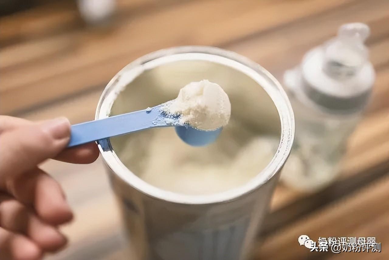 国产口碑最好奶粉排行榜10强，国产奶粉前10强排名（好口碑高性价比的奶粉推荐）