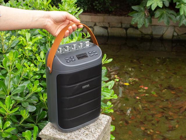 哪有美化声音的唱歌软件，去歌声的软件（用了一台户外露营的音箱）