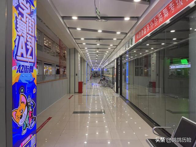 重庆服装批发市场，重庆十大批发市场（重庆南坪步行街城市广场的变迁）