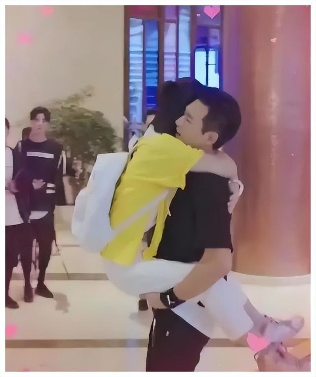 “京圈富婆”杨紫：兰博基尼打赌，绯闻男友众多，被张雪迎戴绿帽