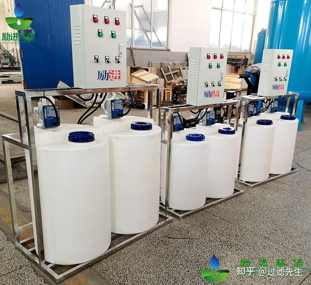 什么是智能加药柜，有什么作用（全自动加药装置特点和组成部分以及操作过程介绍）