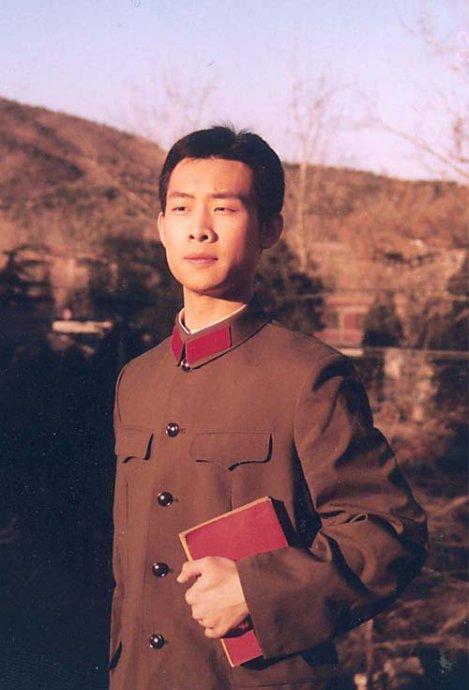 张译的妻子钱琳琳：二婚带儿子嫁给影帝，被丈夫宠成宝
