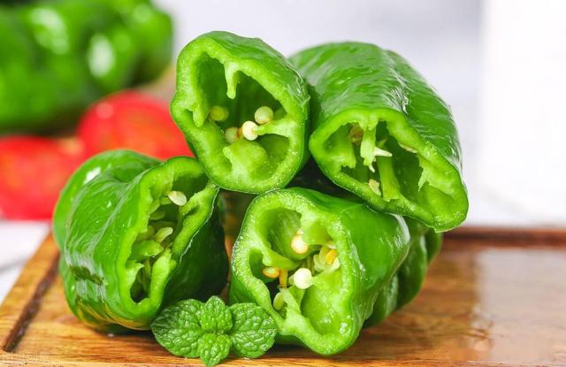 辛辣指的是什么，辛辣指的是什么食物（辣的和不辣的怎样区分）