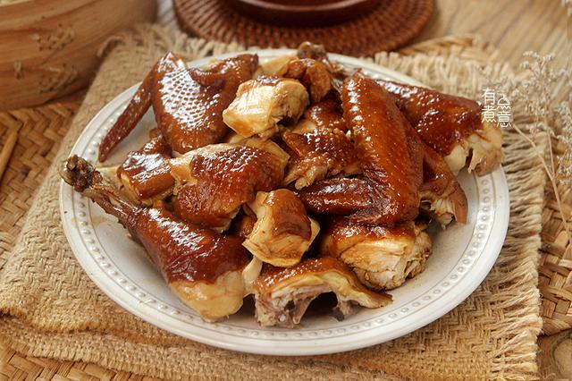 鸡肚是鸡的什么部位，鸡肚是什么部位（准备好8道“意头”菜）