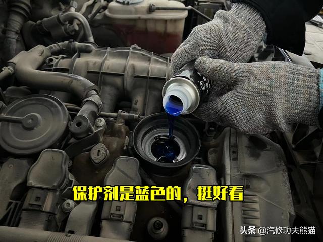 奥迪多少公里保养一次，奥迪a4大保养需要多少钱（奥迪Q5这么彻底的换油大保养）