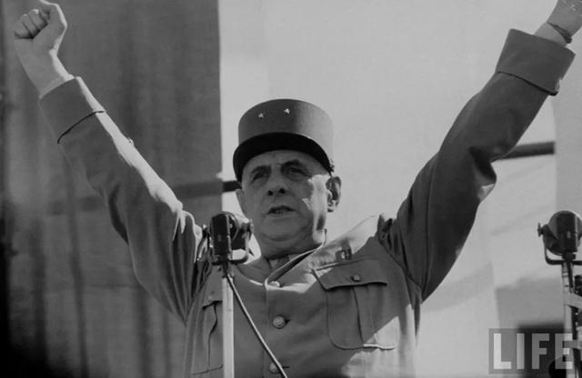 我国第一颗氢弹，我国成功爆炸第一颗氢弹在多少年（中国第一颗氢弹成功试爆后）