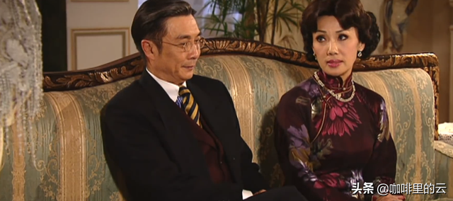 名媛望族剧情介绍，名媛望族剧情分集剧情介绍（《名媛望族》：四个女人之中）