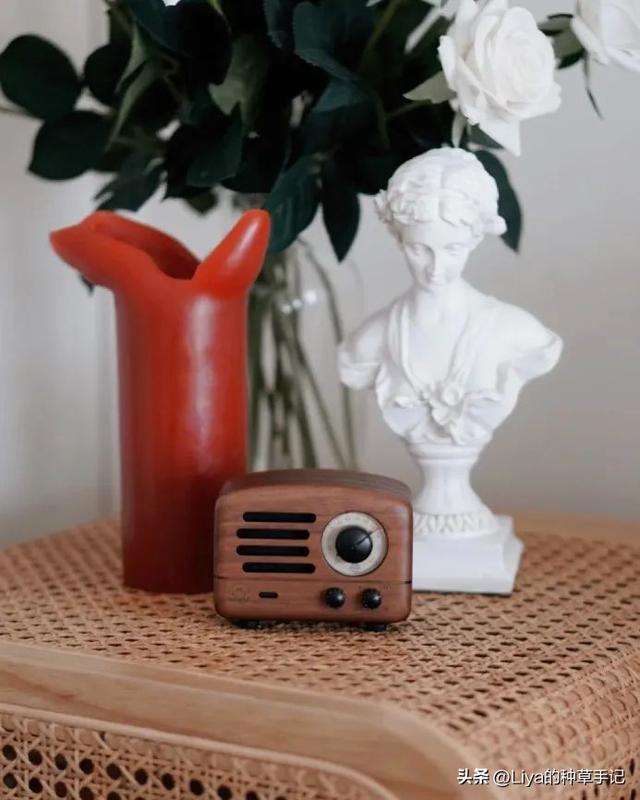 收到礼物很感动的句子，朋友圈收到礼物很感动的句子简短（直男送的礼物有多窒息）