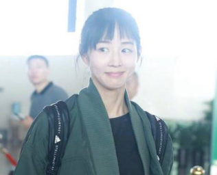 甜妹田曦薇，微信头像，甜妹田曦薇（迪丽热巴扛不住齐刘海）
