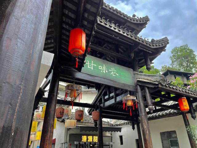 深圳甘坑客家小镇，深圳游玩甘坑客家小镇半日游攻略（客家文化特色小镇“甘坑古镇”）