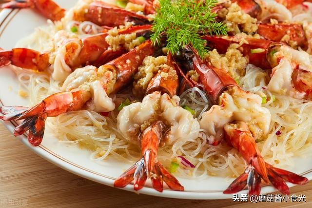 家庭聚餐菜单14个菜，适合请客的12道家常菜（这6道寓意好的硬菜安排上）