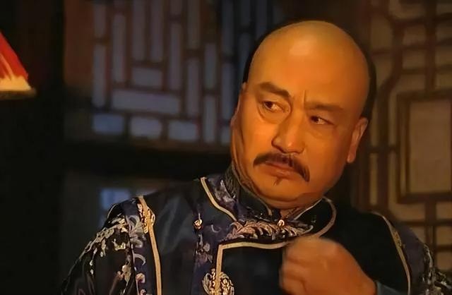 康熙十子胤俄详细资料，康熙十子胤俄后代（康熙将他圈禁当成猪养）