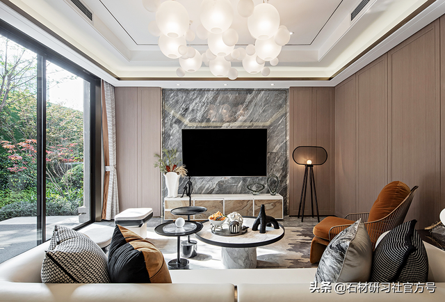 背景墙装饰材料，背景墙装饰材料有哪些（电视背景墙要高级）